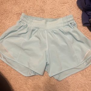 Lululemon hotty hot shorts 4inch